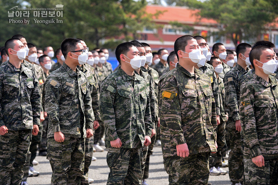 신병1293기2교육대1주차_제식훈련_6505.jpg