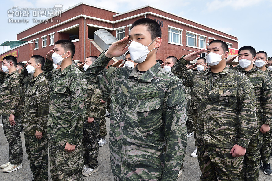 신병1293기2교육대1주차_제식훈련_5903.jpg