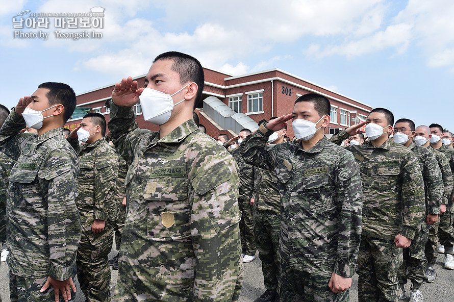 신병1293기2교육대1주차_제식훈련_5898.jpg