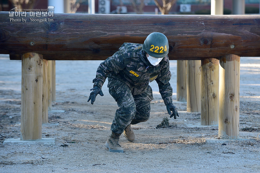 신병 1277기 2교육대 3주차 목봉격투봉_8107.jpg