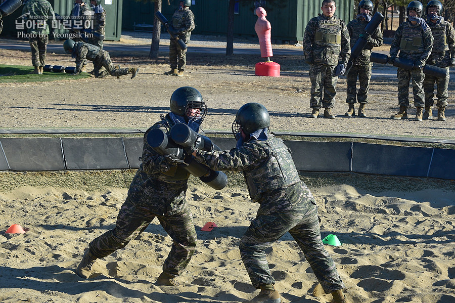 신병 1277기 2교육대 3주차 목봉격투봉_8060.jpg