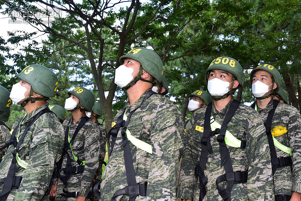 신병1283_2_극기주_유격_5380.jpg