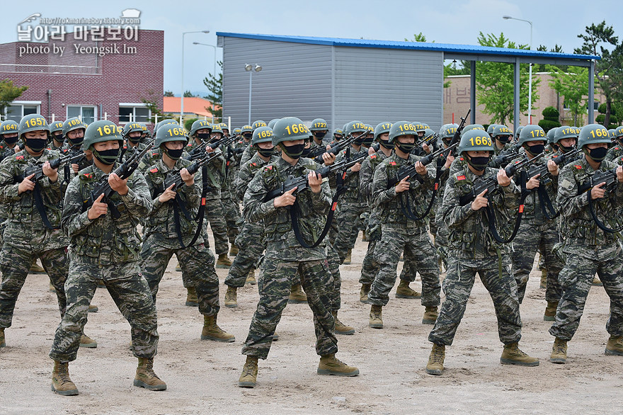 신병 1269기 2교육대 4주차 전투수영2_6382.jpg