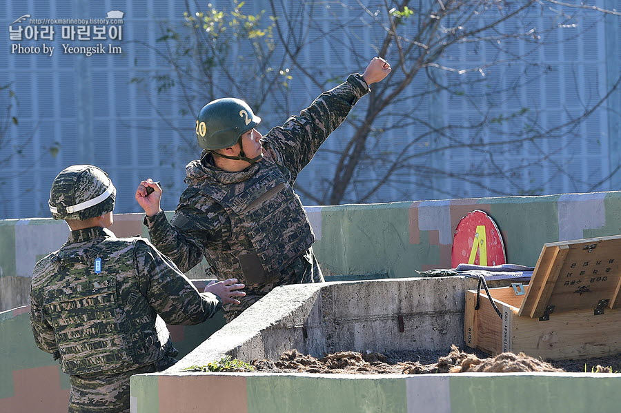 신병1299기_수류탄투척훈련_7746.jpg