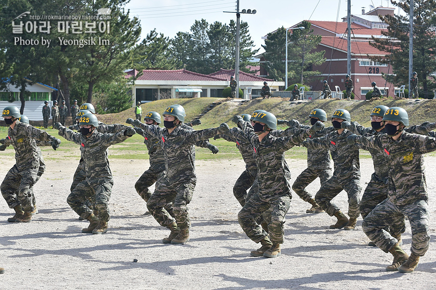 신병 1267기 2교육대 6주차 공수기초1_9121.jpg