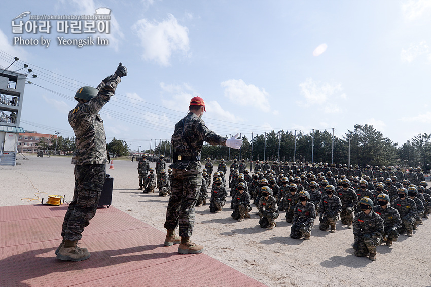 신병 1267기 2교육대 6주차 공수기초0_1215.jpg