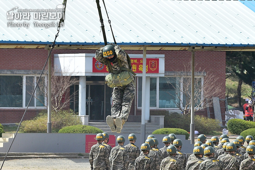 신병 1267기 2교육대 6주차 공수기초1_9408.jpg