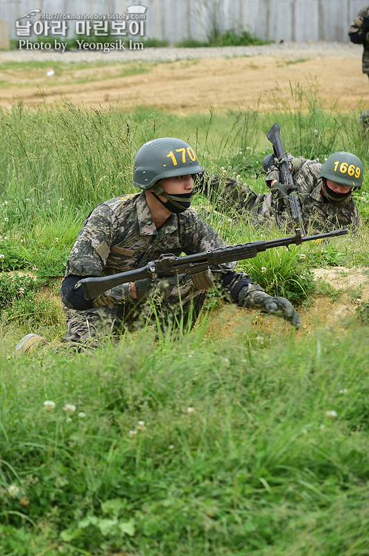 신병 1269기 1교육대 극기주 각개전투_8643.jpg