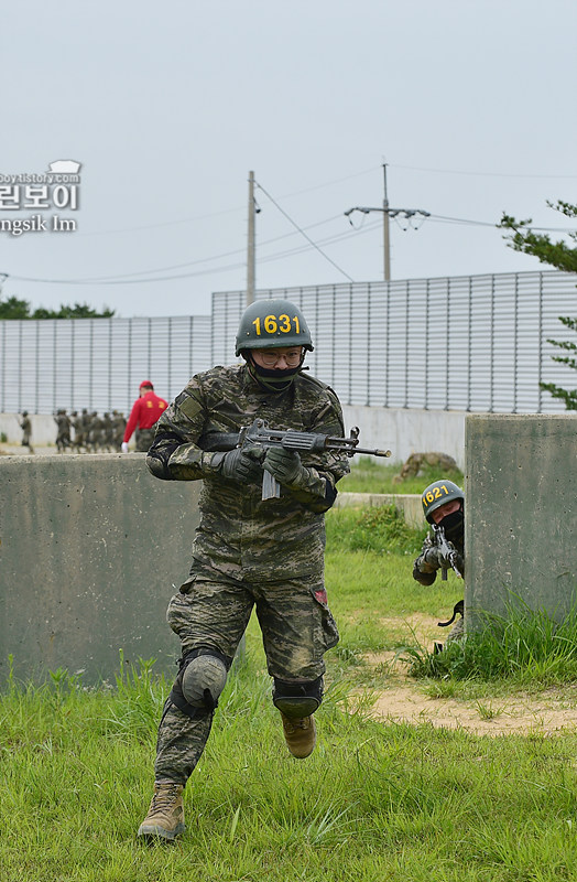 신병 1269기 1교육대 극기주 각개전투_8602.jpg