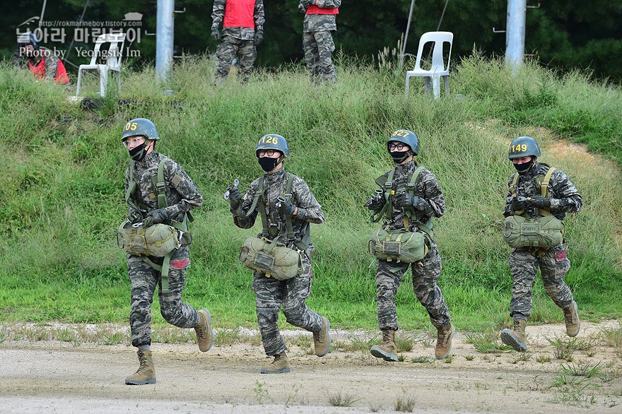 해병대 신병 1273기 1교육대 4주차 공중돌격훈련1_3033.jpg