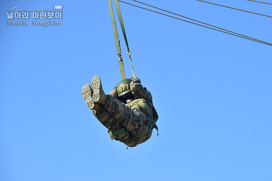 해병대 신병 1273기 1교육대 4주차 공중돌격훈련8_3245.jpg