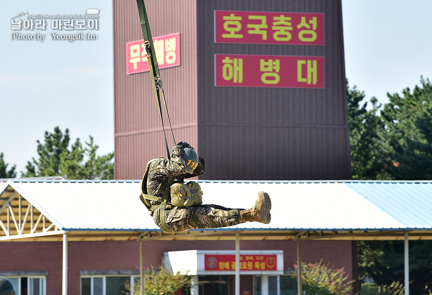 해병대 신병 1273기 1교육대 4주차 공중돌격훈련1_2763.jpg