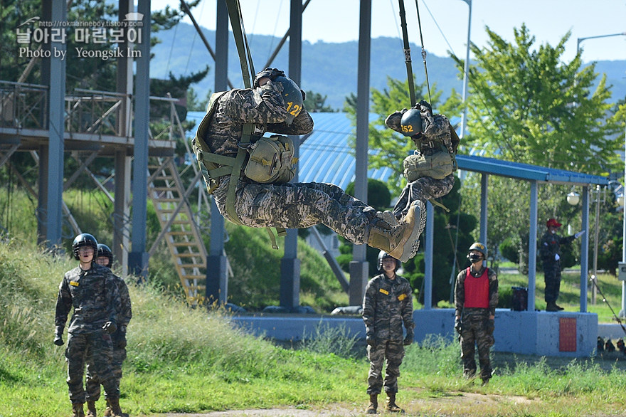 해병대 신병 1273기 1교육대 4주차 공중돌격훈련2_2745.jpg