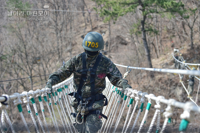 해병대 신병 1267기 1교육대 유격7_7564.jpg