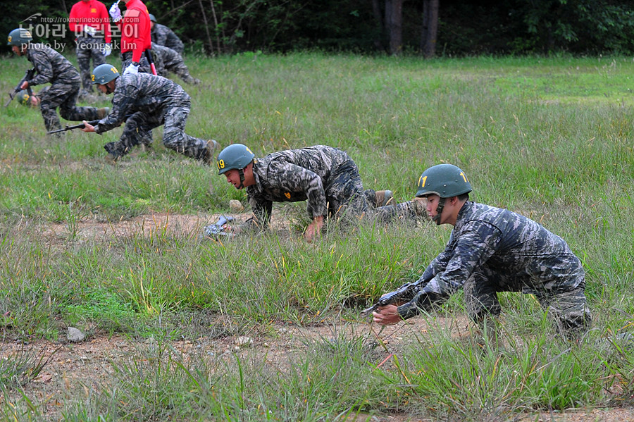 신병1297기1교육대_각개전투_5417.jpg