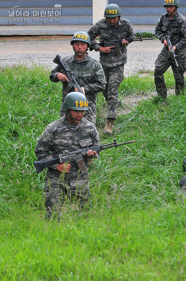 신병1297기1교육대_각개전투_5649.jpg