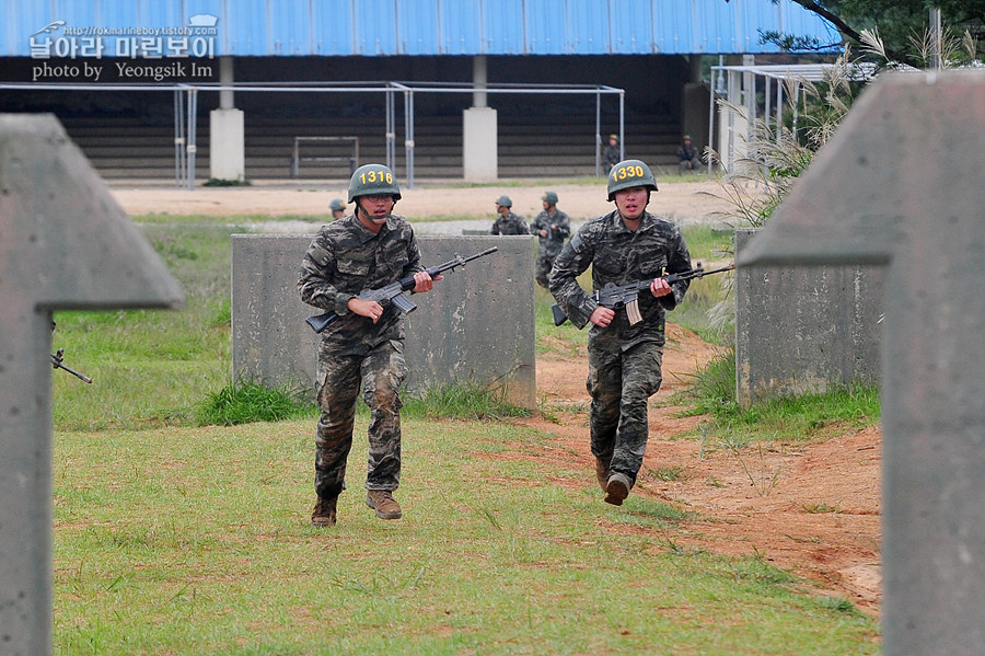 신병1297기1교육대_각개전투_5473.jpg