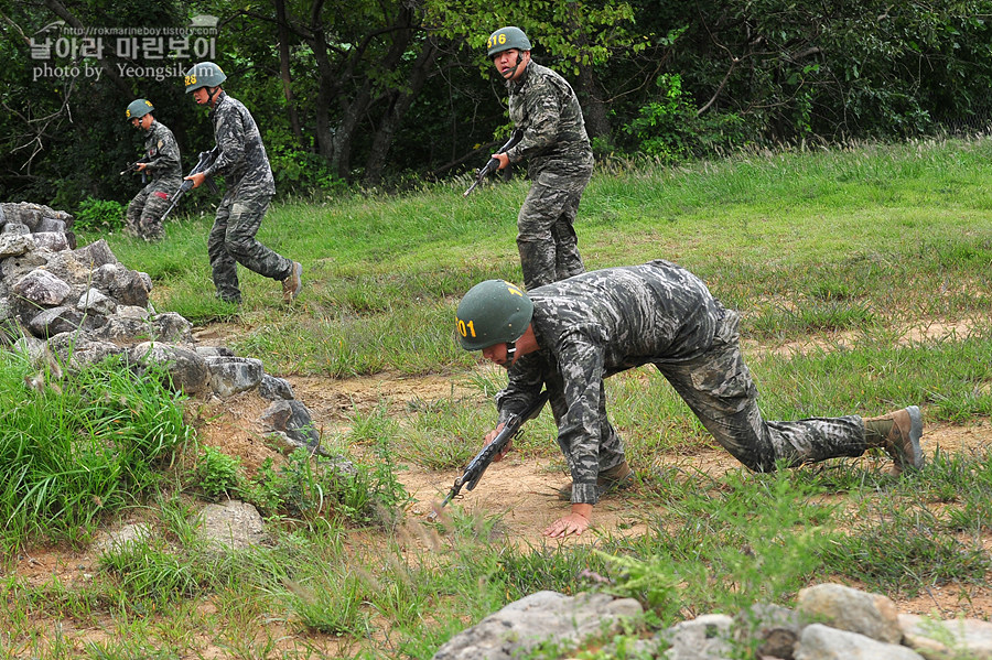 신병1297기1교육대_각개전투_5532.jpg