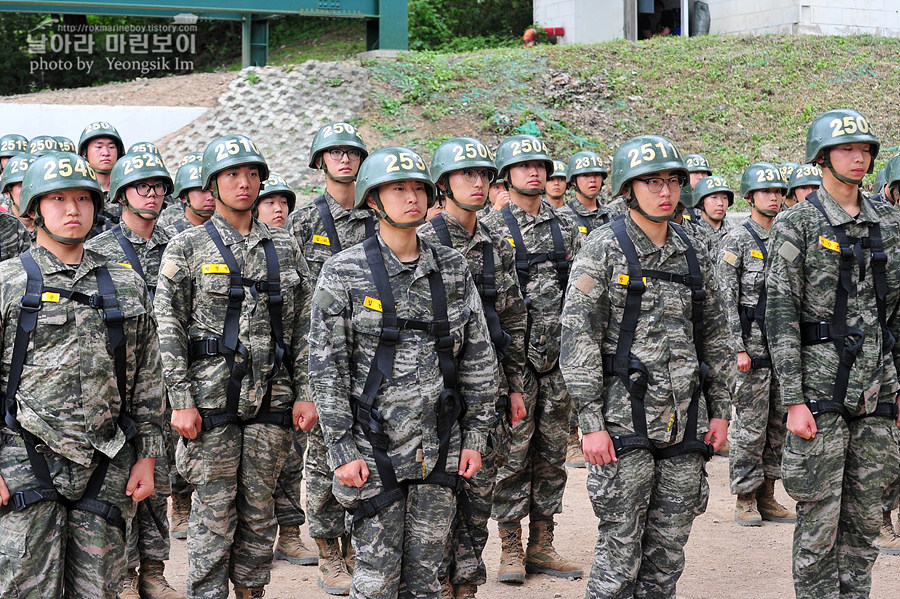 신병1297기1교육대_유격기초_5730.jpg