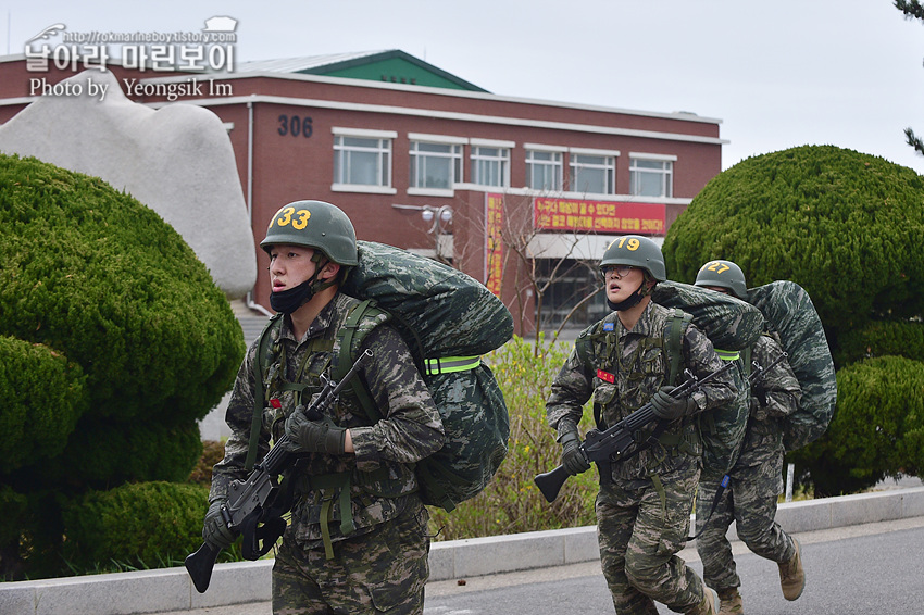 신병 1267기 2교육대 6주차 행군 무장구보_0019.jpg