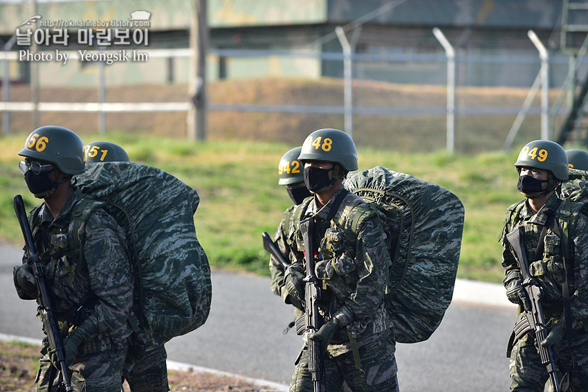 신병 1267기 2교육대 6주차 행군 무장구보_9045.jpg