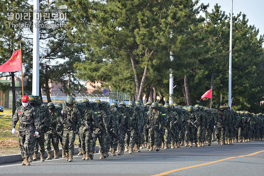 신병 1267기 2교육대 6주차 행군 무장구보_8960.jpg