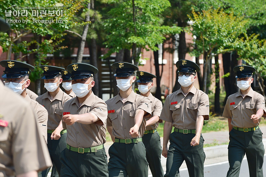 신병 1269기 수료식_1969.jpg