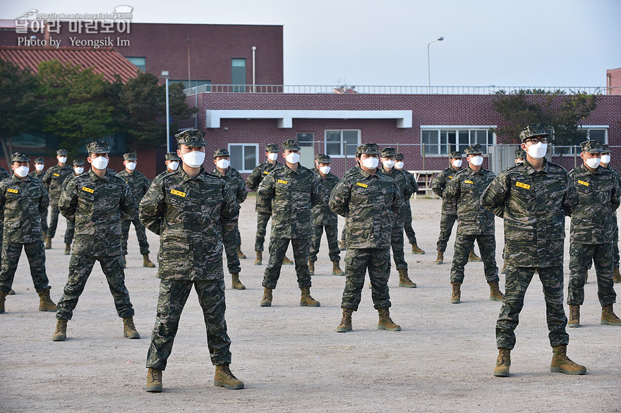 신병 1275기 1교육대 2주차 입소식_9262.jpg