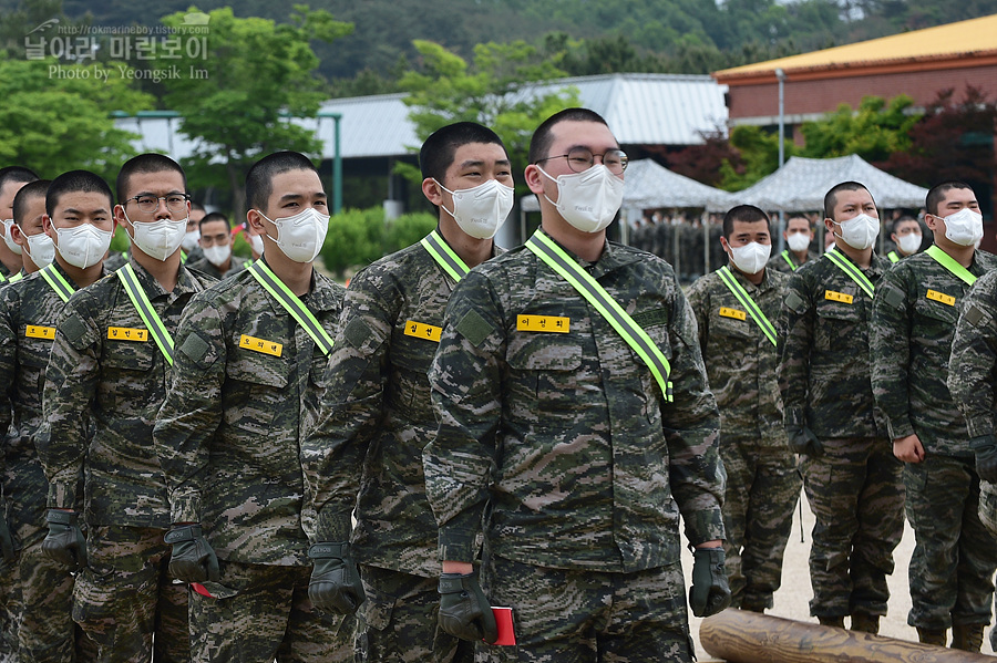 신병 1281기 1교육대 3주차 목봉장애물_4127.jpg