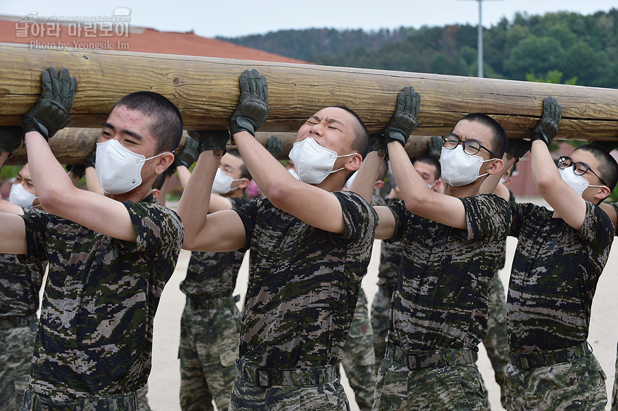 신병 1281기 1교육대 3주차 목봉장애물_3938.jpg