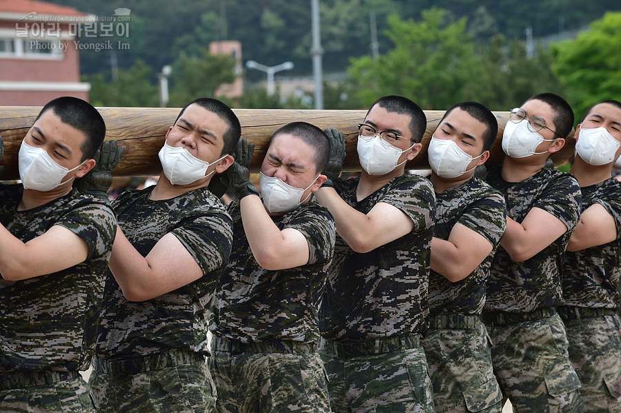 신병 1281기 1교육대 3주차 목봉장애물_3968.jpg