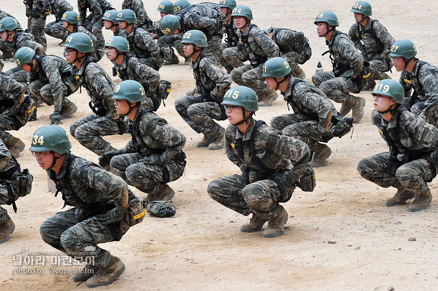신병1297기2교육대_극기주1_6006.jpg