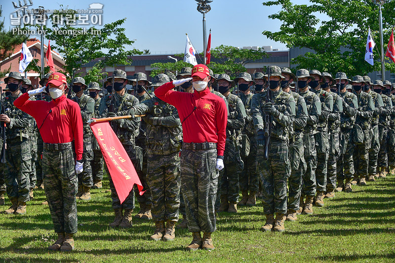 신병 1269기 1교육대 빨간명찰수여식_7625.jpg