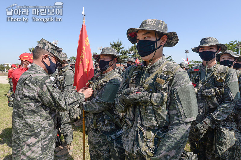 신병 1269기 1교육대 빨간명찰수여식_7682.jpg