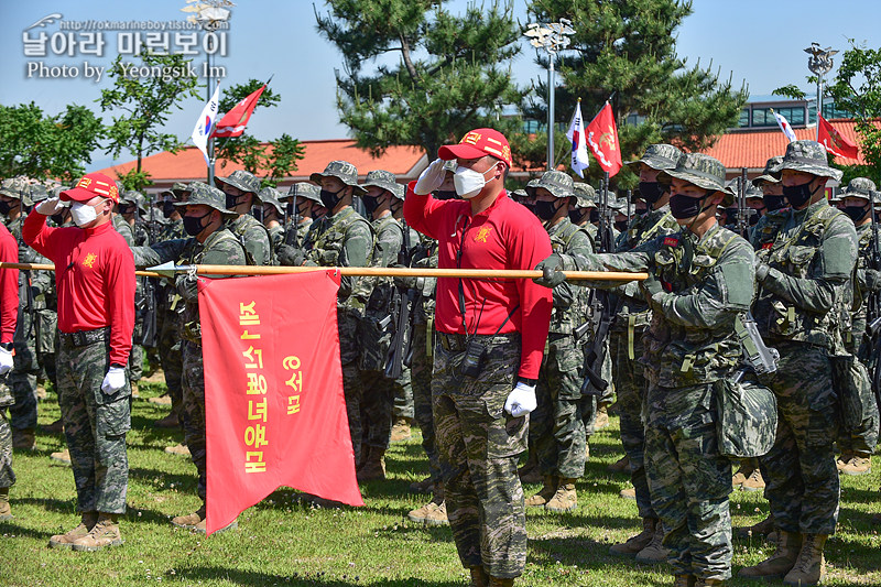 신병 1269기 1교육대 빨간명찰수여식_9016.jpg