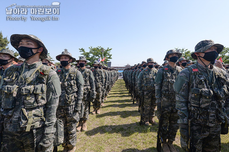 신병 1269기 1교육대 빨간명찰수여식_7652.jpg