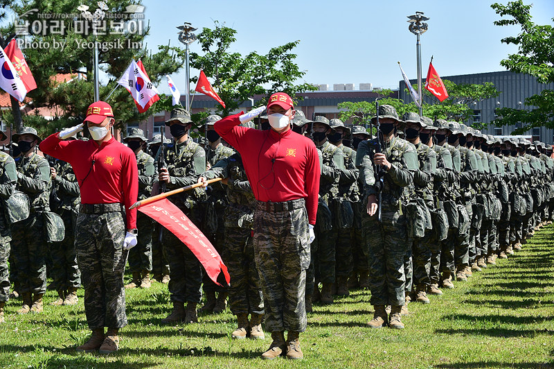 신병 1269기 2교육대 빨간명찰수여식_7762_6.jpg