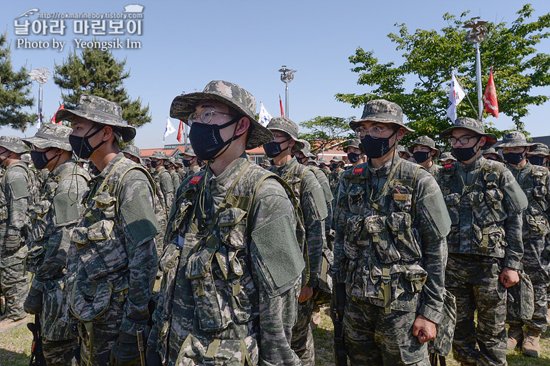 신병 1269기 1교육대 빨간명찰수여식_7657.jpg