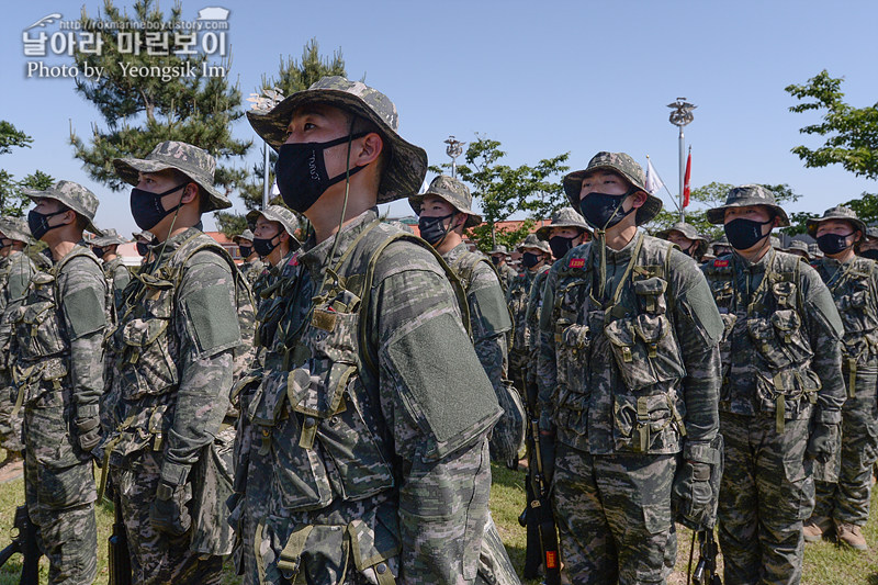 신병 1269기 1교육대 빨간명찰수여식_7649.jpg