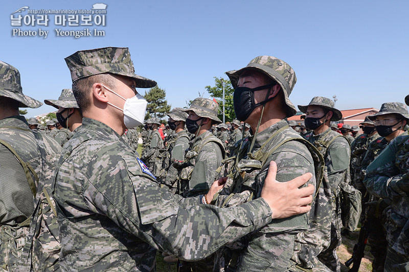 신병 1269기 1교육대 빨간명찰수여식_7714.jpg