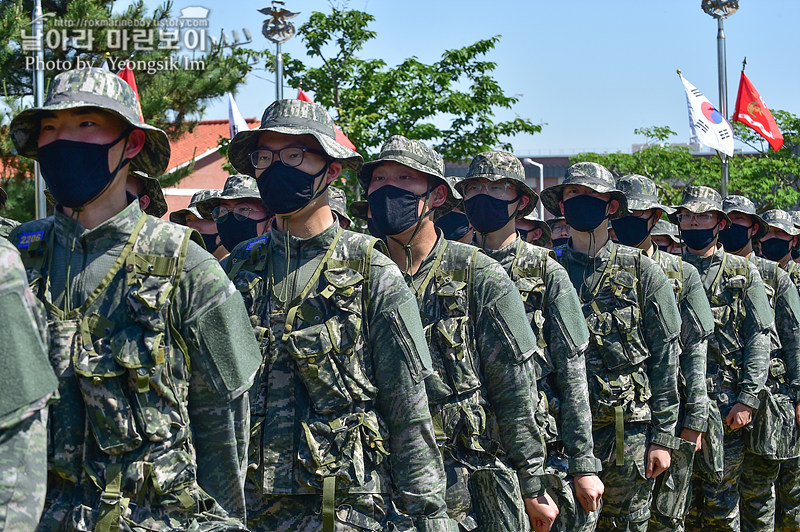 신병 1269기 2교육대 빨간명찰수여식_7762_21.jpg