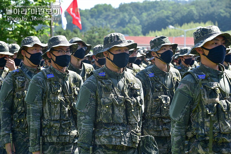 신병 1269기 2교육대 빨간명찰수여식_7762_19.jpg