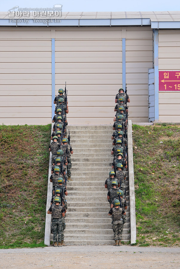 신병1283기2교육대5주차_사격_1988.jpg