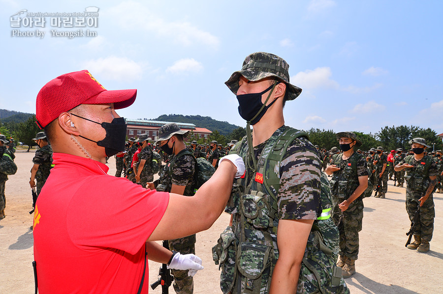 1281기 빨간명찰수여식_8908_5.jpg
