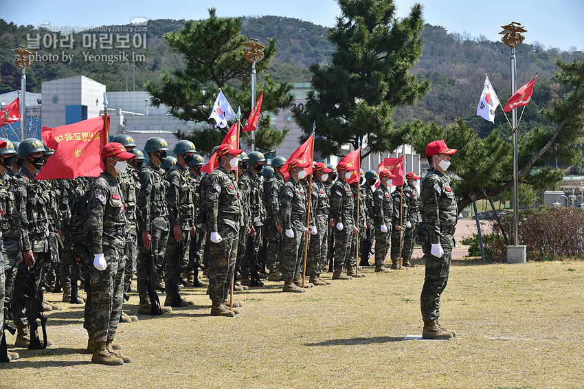 신병 1267기 1교육대 빨간명찰수여식_1046_23.jpg