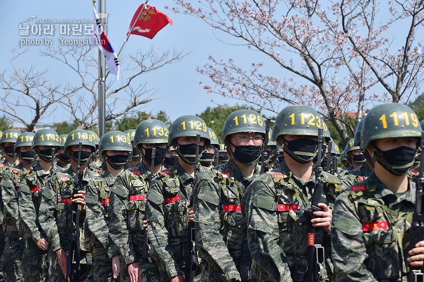 신병 1267기 1교육대 빨간명찰수여식_8679.jpg