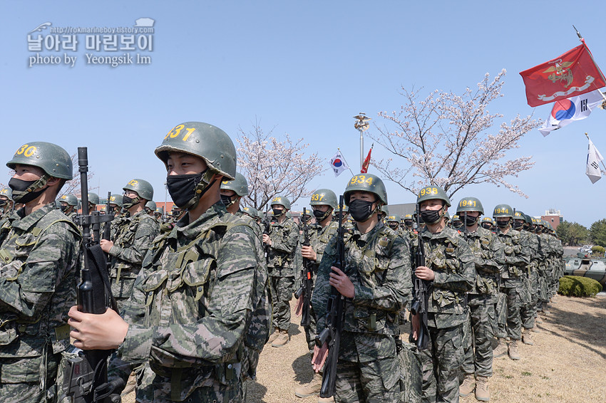 신병 1267기 1교육대 빨간명찰수여식_1050.jpg