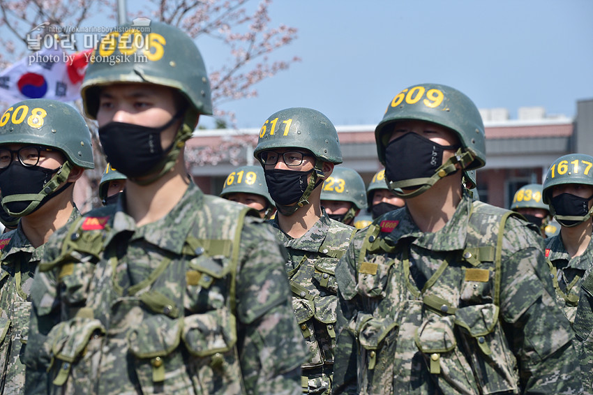 신병 1267기 1교육대 빨간명찰수여식_1046_11.jpg