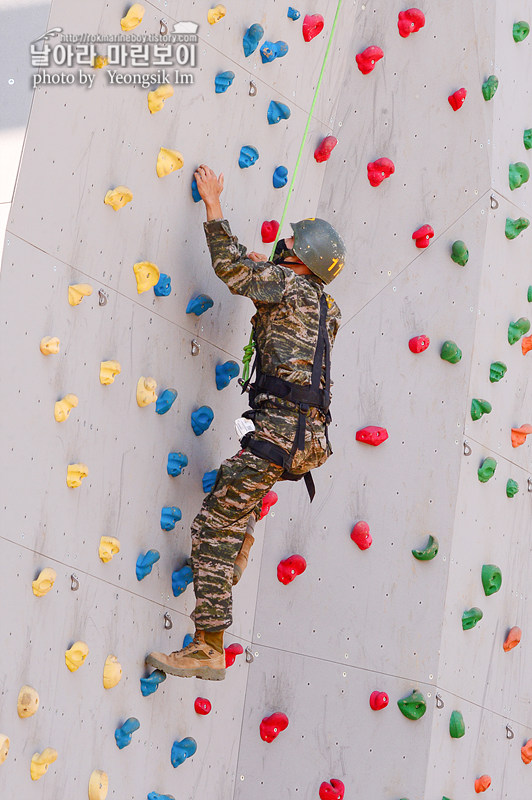 신병 1271기 1교육대 극기주 훈련_0422.jpg