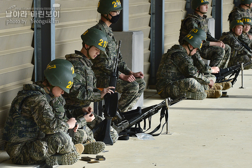 신병 1267기 2교육대 4주차 사격_6729.jpg